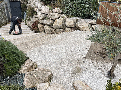 Projet d'enrochement et d'aménagement extérieur Projet d'enrochement et d'aménagement extérieur